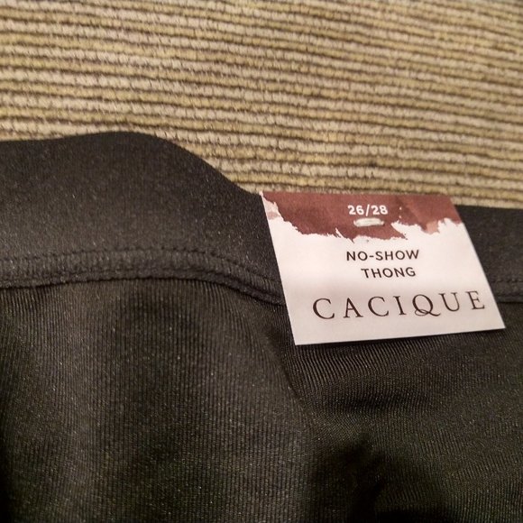 Cacique 24/26 (4X) No-Show Thong Panty - Picture 2 of 5